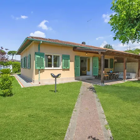 Casa Colombo With Garden In Dei Marmi - Happy Holiday home Forte dei Marmi