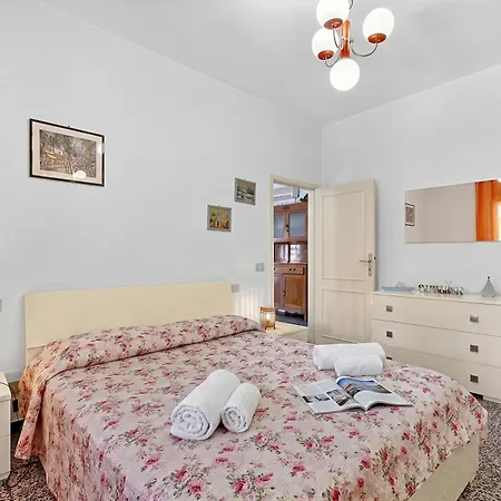 Holiday home Casa Colombo With Garden In Dei Marmi - Happy *