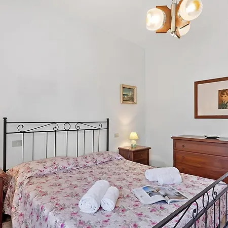 Holiday home Casa Colombo With Garden In Dei Marmi - Happy *