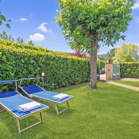 Holiday home Casa Colombo With Garden In Dei Marmi - Happy Forte dei Marmi